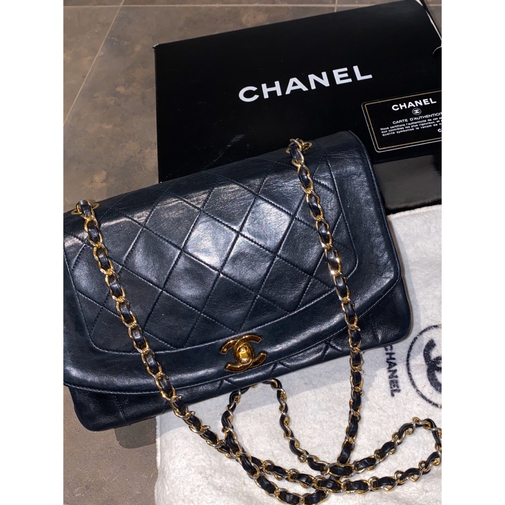 Vintage Chanel Lambskin Diana Flap Bag Black Gold